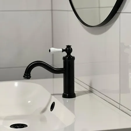 Mit Ladesaeule In Harleshausen * Kassel