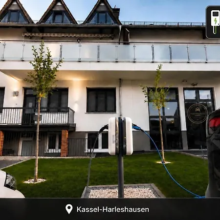 Mit Ladesaeule In Harleshausen 公寓 *
